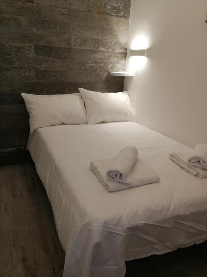 Christy Suite Elegante appartamento nel centro storico di Anzio Esterno foto